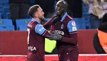 batista mendy kiminle oynadigim fark etmez tEtgERXg