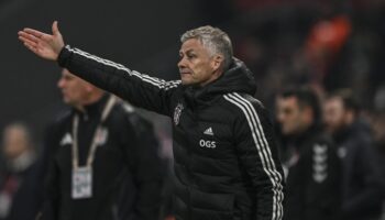 besiktasin duran toplardaki sirri teknik ekipte rB1d3dLP