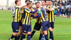 bucaspor 4te 4 pesinde ZGIK7Ub7