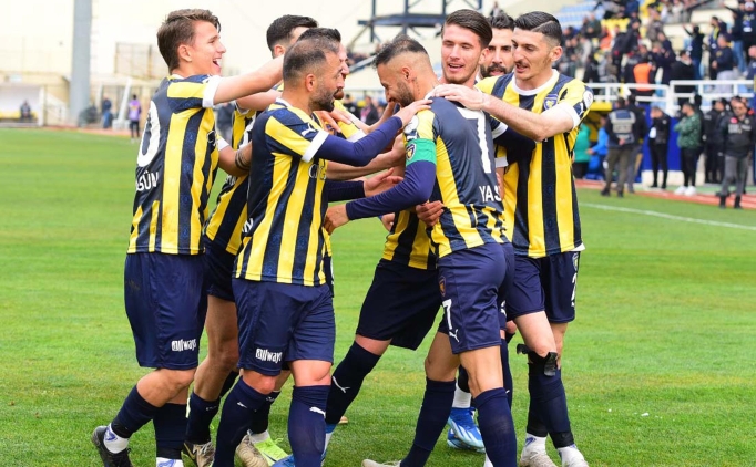 bucaspor 4te 4 pesinde ZGIK7Ub7