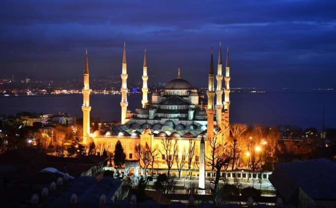 bugun kandil mi mart 2025 kandil gunleri tarihleri mevlit regaib mirac berat kadir MJ5DXBUa