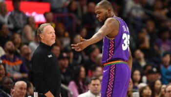 durant koc budenholzer ile arasindaki tartisma icin buyutulecek bir sey degil Az1HD36L