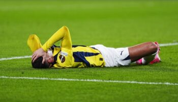 fenerbahce turu cok zora soktu 8Eu3yVZW