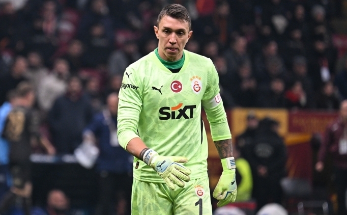 fernando muslera bu fark kapanmaz GiWzTly3