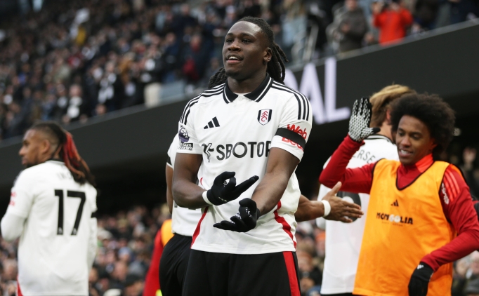 fulham nottingham forestin basina bela oldu k8ShdESR