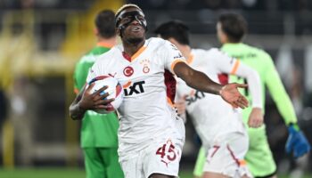 galatasaray alanyada ikinci yarida geri dondu v4tYLFrO