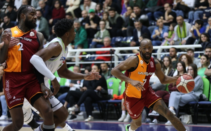 galatasaray unicajaya ilk maglubiyetini tattirmak istiyor