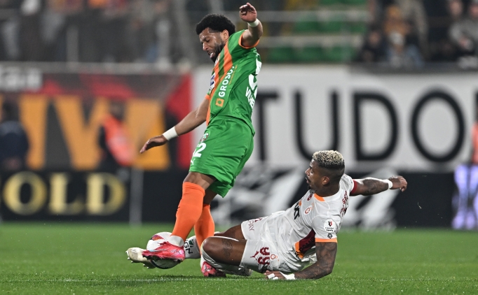 galatasaraya alanyada 1 kirmizi 7 sari kart