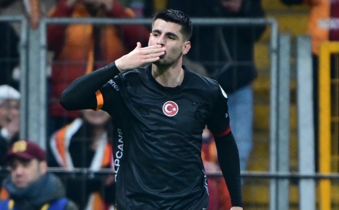 galatasarayda 3 isim derbide yok hbsu8Lzy