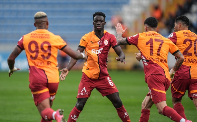 galatasarayda davinsonun cabasi yetmedi JibArymv