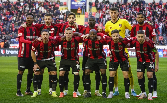 gaziantep fkde sivasspor oncesi dort oyuncu kart sinirinda wauwJaHE