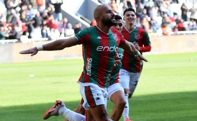 karsiyaka taraftari onunde kritik macta zlYOJAZX