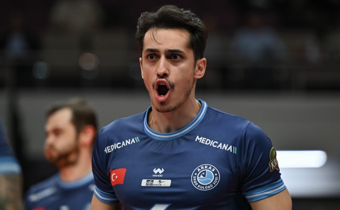 kupa voleyde arkas spor ziraat bankkarta set vermeden dortlu finalde 2cIEYUr5