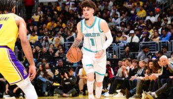 lamelo hornetsin zorluklarina ragmen kazanma arayisinda FmnjwUhu