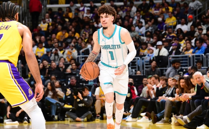 lamelo hornetsin zorluklarina ragmen kazanma arayisinda FmnjwUhu