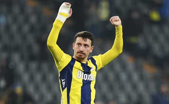 mert hakan yandastan galatasaray yaniti BrX5hSrw