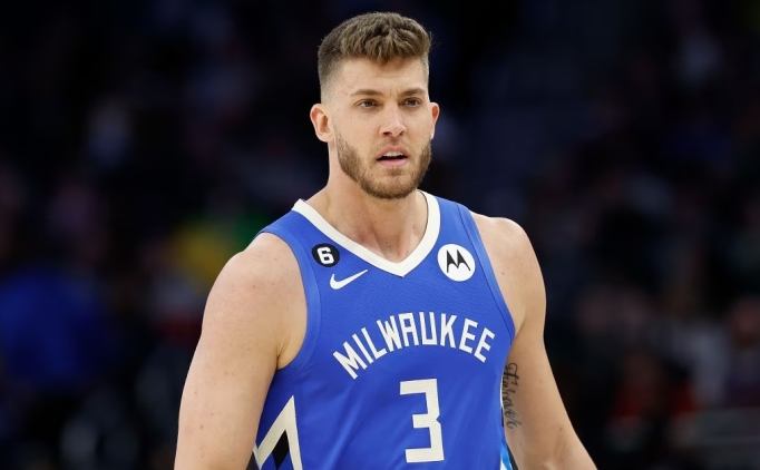 meyers leonard emekli oldu UGFz4JNt