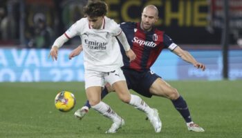 milan erteleme macinda 82de yikildi S3yN939O