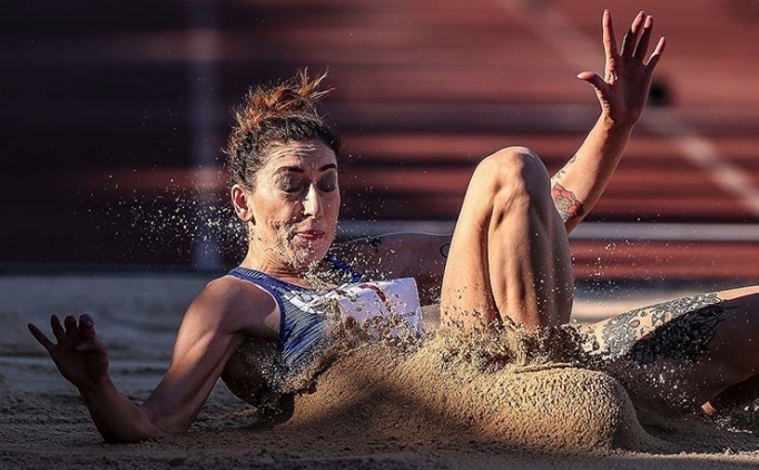 milli atletler tugba danismaz ve alperen acet finalde sX4KZSgE