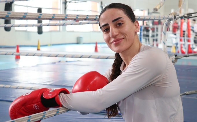 milli boksor gizem ozerin hedefi altin asCMvzEg