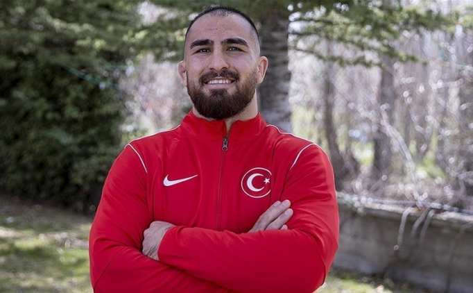 milli guresci feyzullah akturk bronz madalya kazandi yNFjDwa6