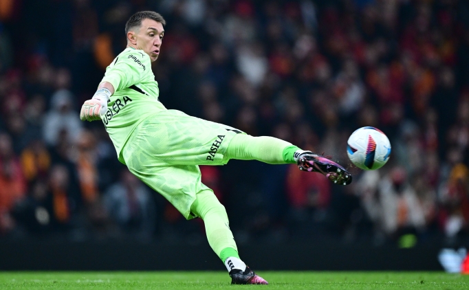 muslera igneleyici bir derbi 1P1Lc5RH