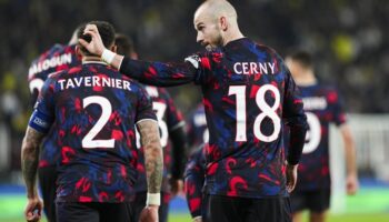 rangersli futbolculardan galibiyet sonrasi aciklama cedL5FF7