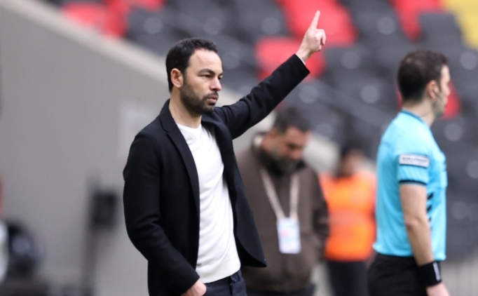 selcuk inan cok guclu bir takimi yendik 4QAL4pwa