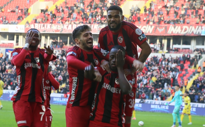 selcuk inanli gaziantep fk arda turanli eyupsporu yikti XNaMw9yX