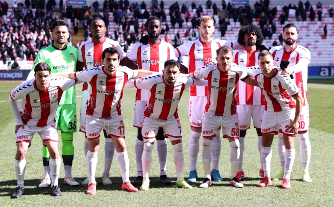 sivassporda basaksehir maci oncesi 3 eksik sE2hm8N5