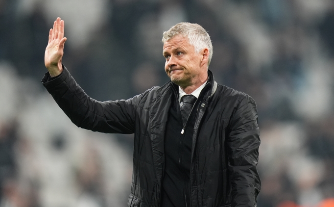 solskjaer futbol bazen yumruk atabilir 5YJjrU1l