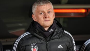 solskjaer hastaligi nedeniyle kadro disi rNZdGaih