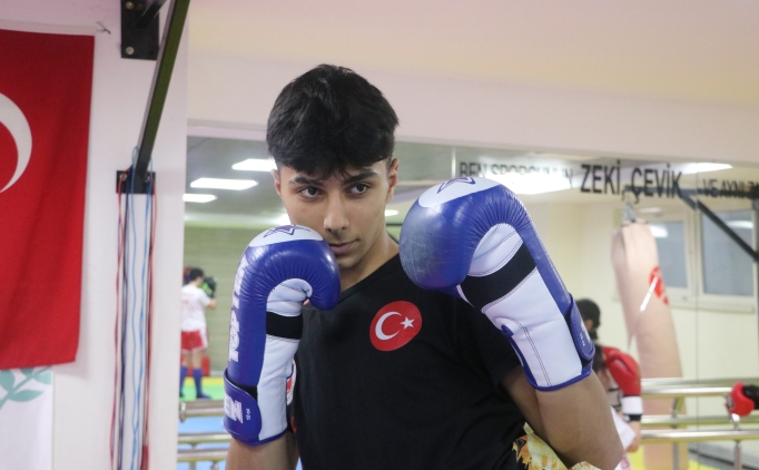 tekirdagda bir yil once kick boksa baslayan taha adacik turkiye ikincisi oldu