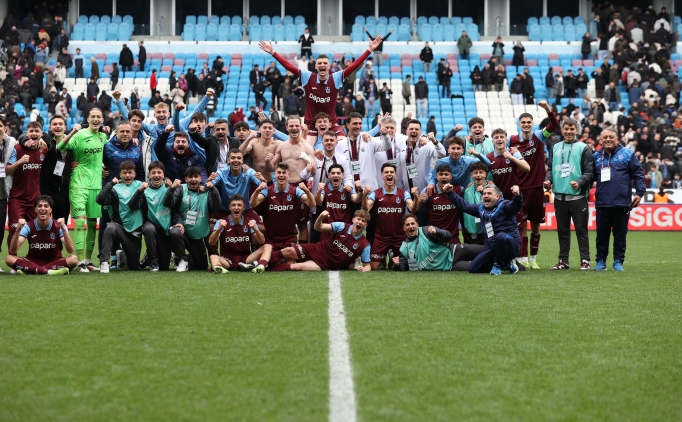 trabzonspor a takimi ve yoneticileri u19 takimini tebrik etti jKvLXpaH