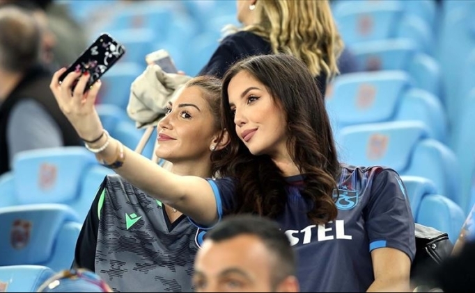 trabzonspordan kadin taraftarlara ucretsiz bilet jesti ABvFIXyT