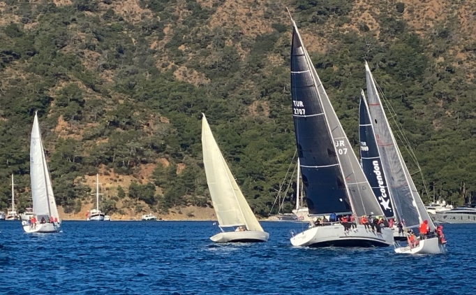 yat yarislarinda gocek kis trofesinin ikinci ayagi fethiyede tamamlandi XtAtDMlp