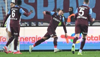 zubkov trabzonspor formasiyla ilk golunu atti yzYmVumC