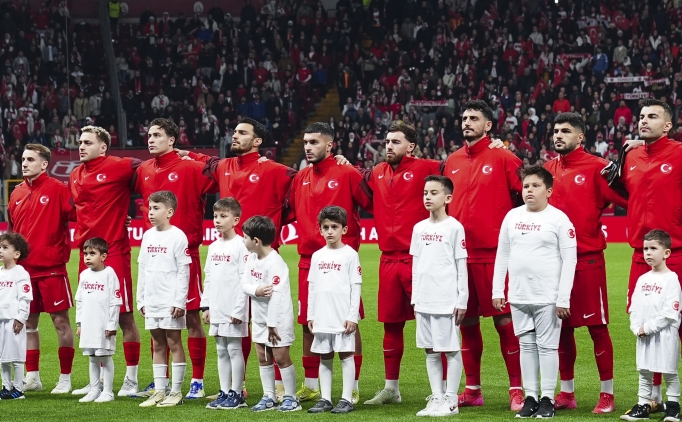 a milli takimda macaristan oncesi 4 eksik 2 geri donus gPftfH7v