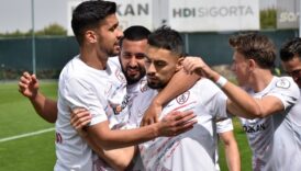 altinordu 3te 3 pesinde kosacak 4COqOc5q
