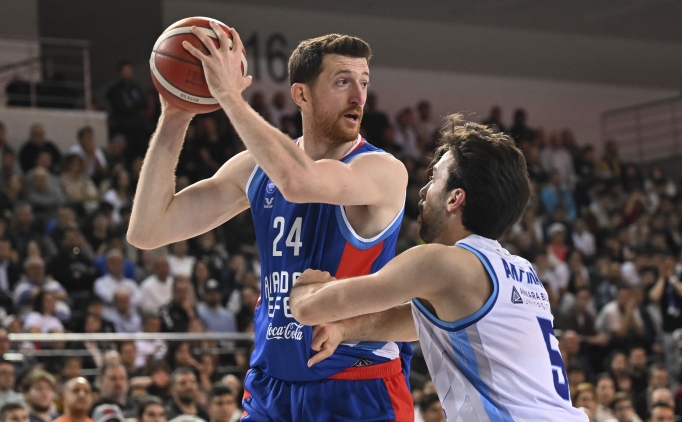 anadolu efes deplasmanda kazandi cwI41GiX