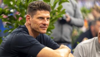 bayern munihte mario gomez plani CnvXOta1