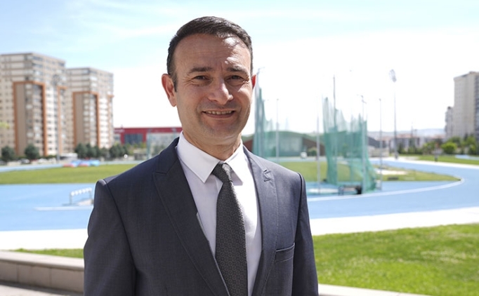 bayram yalcinkaya avrupa triatlon birliginin baskani secildi FDsNOXnj