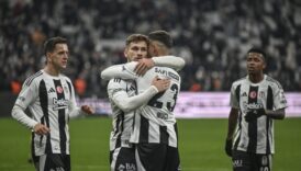 besiktas ic sahada bambaska HQmleEzV