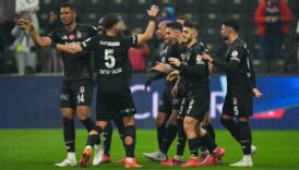 besiktasin derbi kozu kare as 5Ceu6k9L