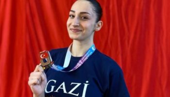diyarbakirli milli karateci sena uniligde turkiye 3uncusu oldu MNJJ9tg9