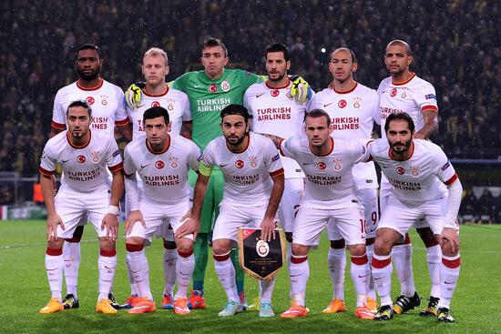 dzemaili galatasaray baska bir ligde oynasaydi en buyuk kuluplerden biri olurdu 0 DHMcPvbk