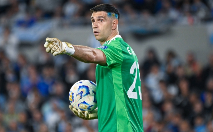 emiliano martinez hayatimda boylesini yasamadim rtOhLFNY