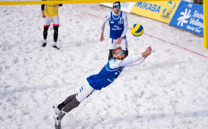 erzurumda kar voleybolu heyecani sona erdi mRbXlPcM