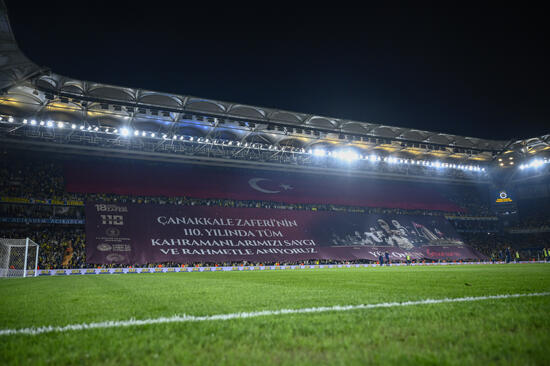 fenerbahce evinde samsunspora takildi ligde puan farki 9 2 5NXkwrPW