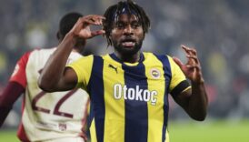 fenerbahcede maximin kadroya geri dondu D4hyt1Id